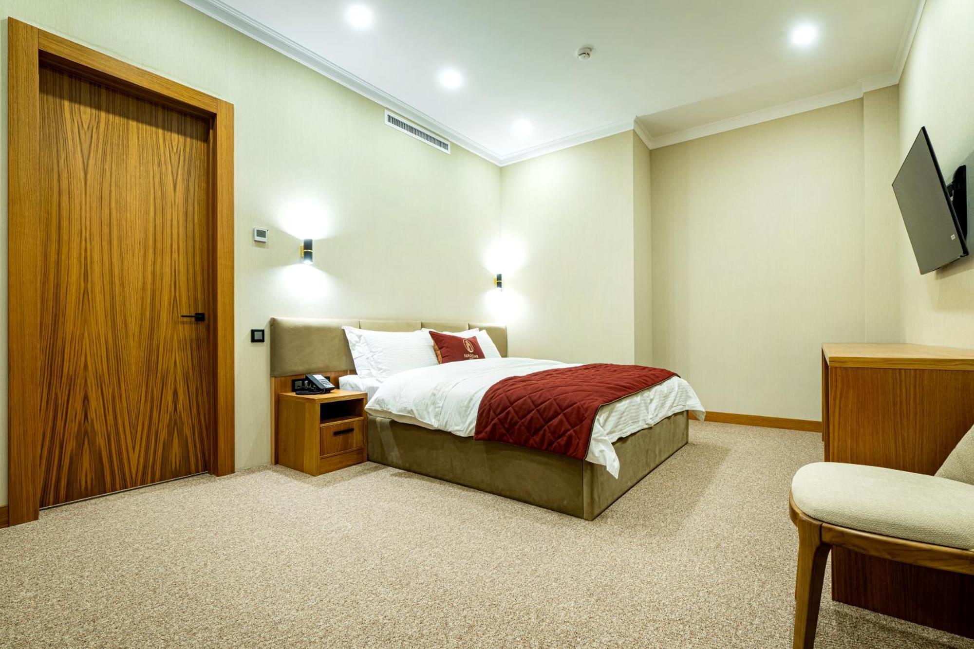 Mardan Hotel Shymkent Eksteriør billede