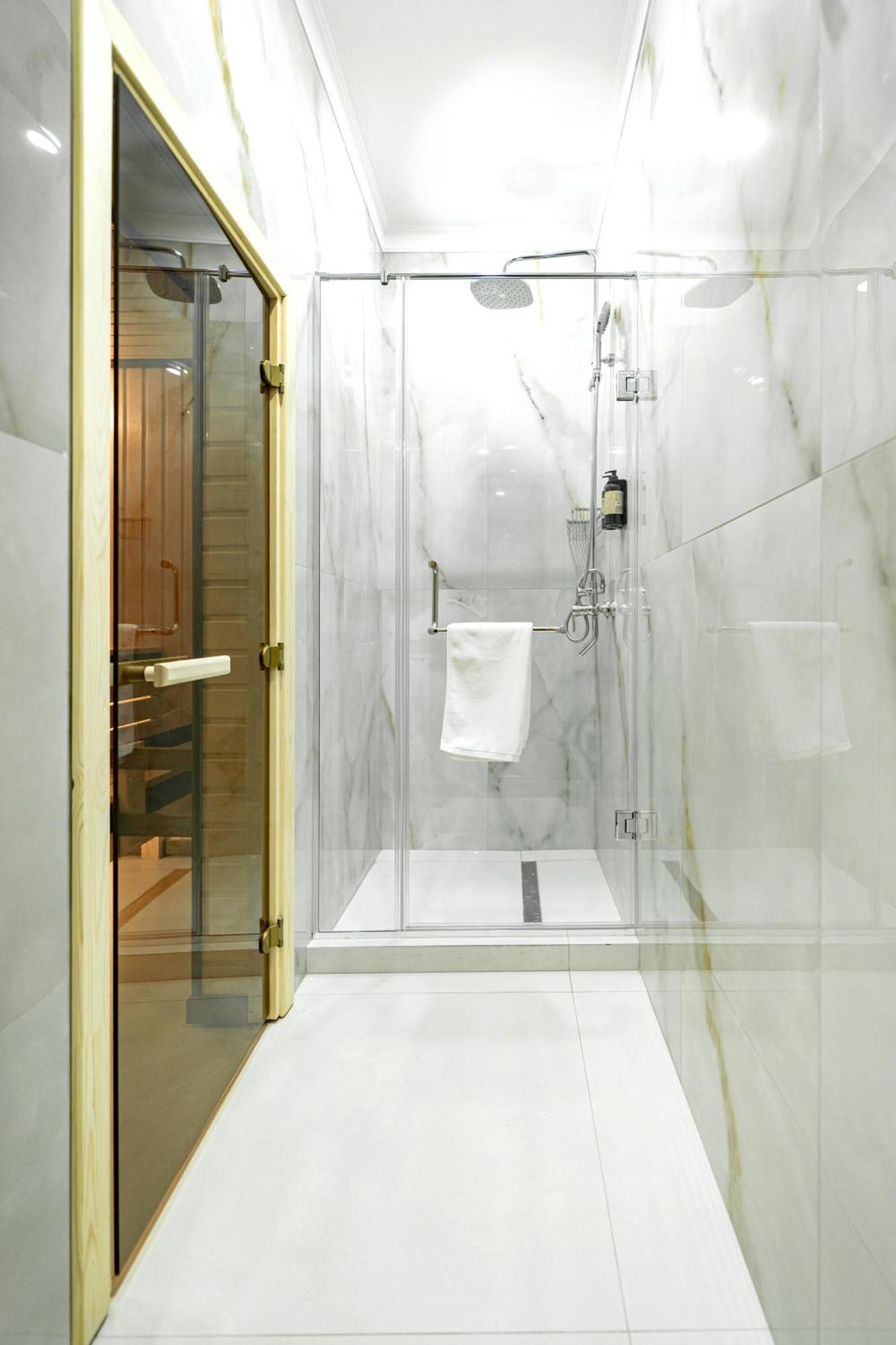 Mardan Hotel Shymkent Eksteriør billede