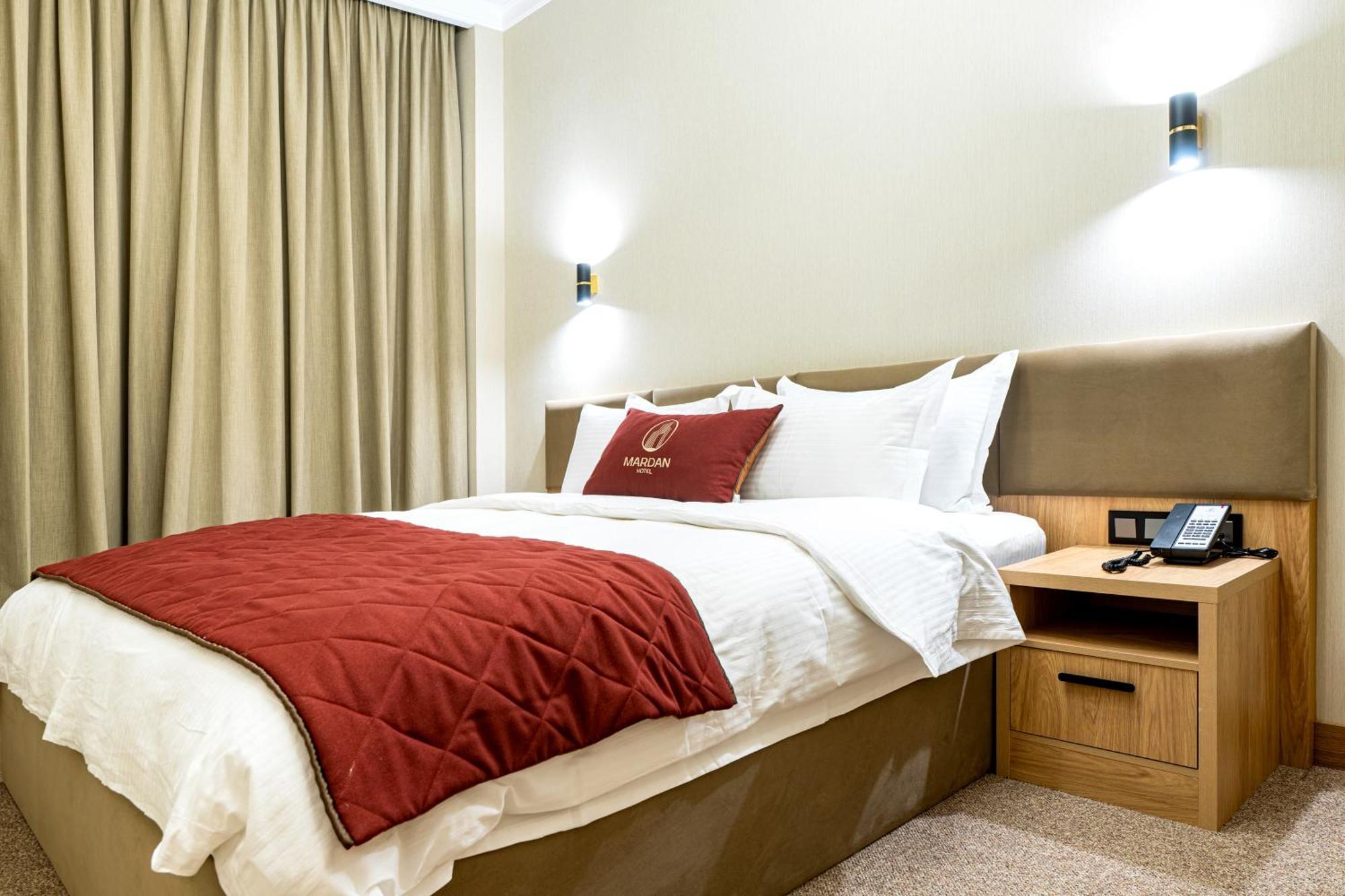 Mardan Hotel Shymkent Eksteriør billede