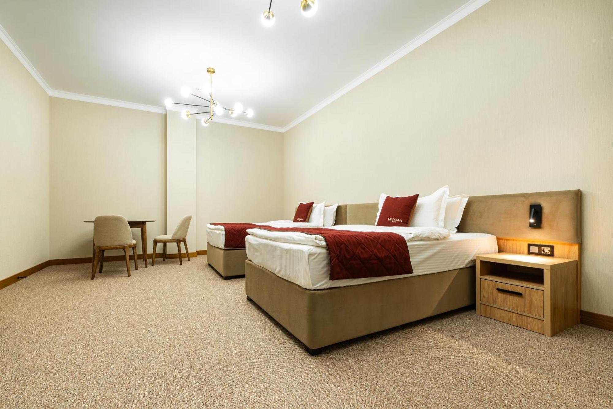 Mardan Hotel Shymkent Eksteriør billede